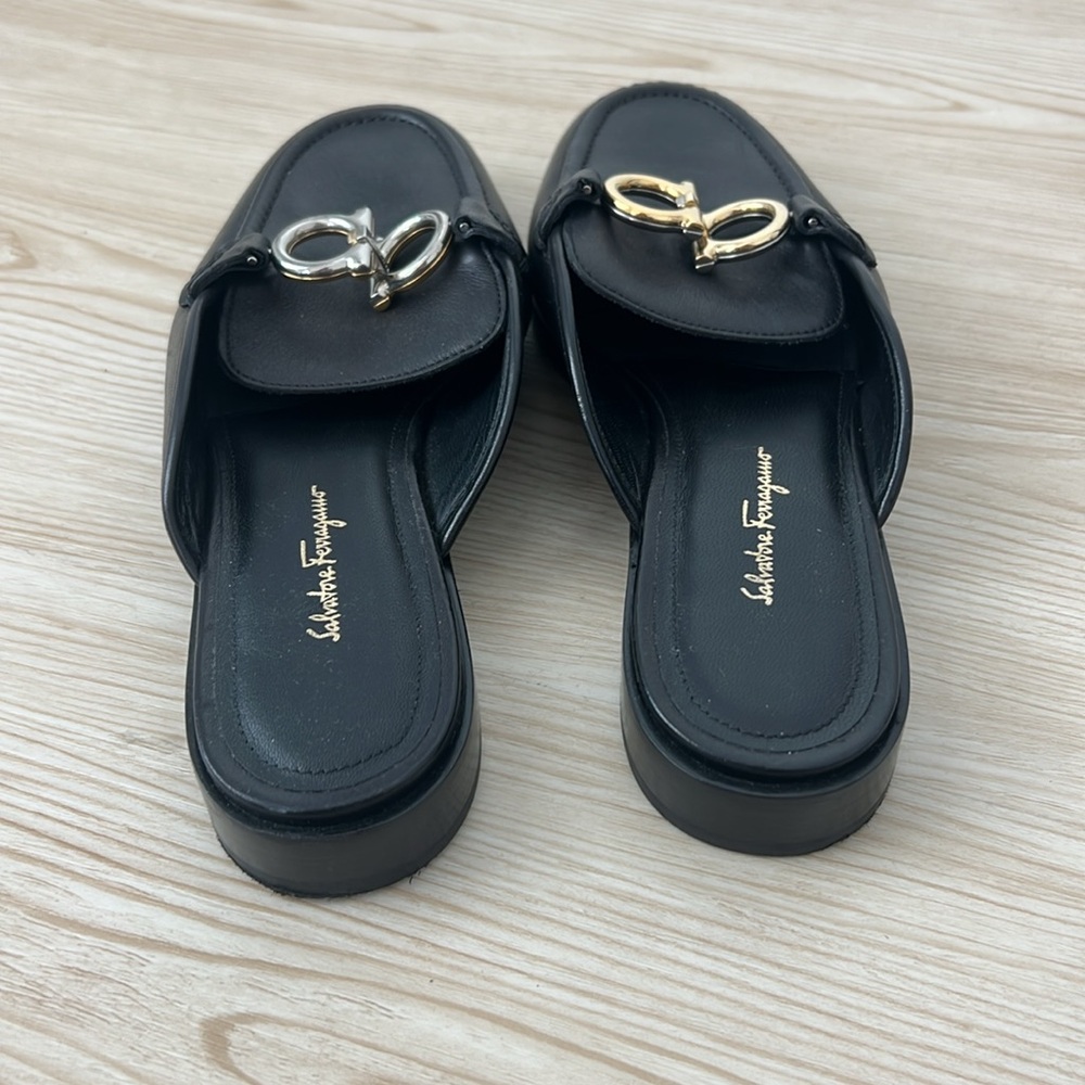 Authentic Salvatore Ferragamo black leather loafer slides Size 7 - Picture 6 of 7